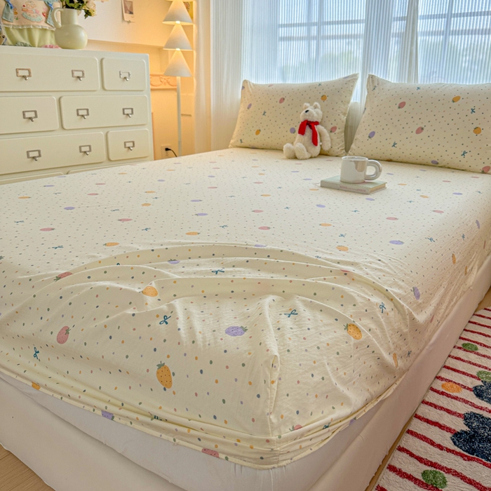 91家纺网 家纺一手货源 找家纺 温眠家纺 2025新款高克重云感双层纱床笠三件套学生床二件套床笠单品 双层纱床笠-草莓波点