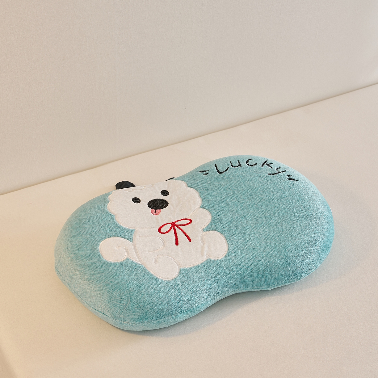 91家纺网 家纺一手货源 找家纺 （总）铺尚美家纺 2026可爱卡通儿童猫肚枕学生幼儿园卡通记忆棉枕头枕芯30*50cm