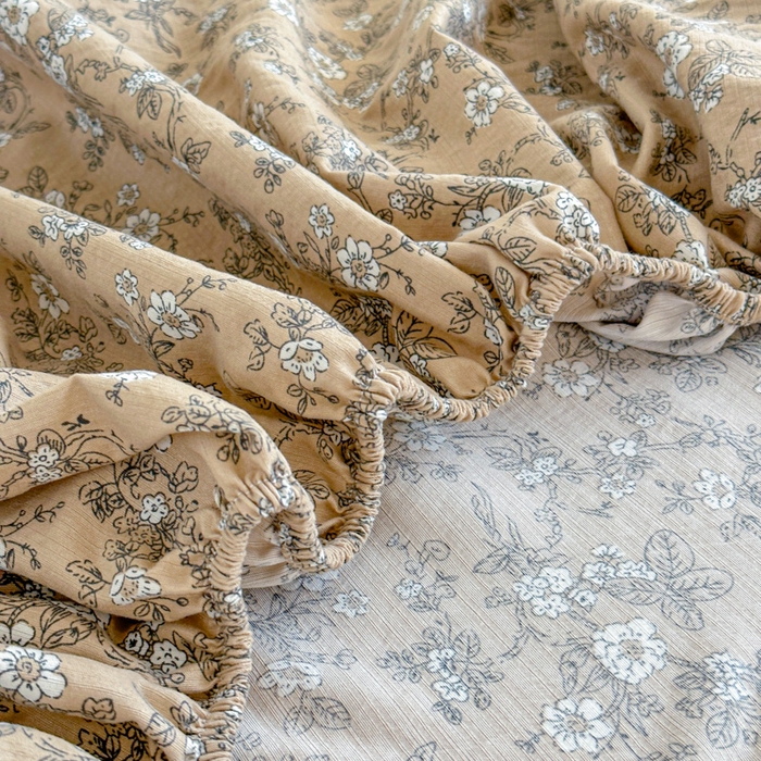 91家纺网 家纺一手货源 找家纺 温眠家纺 2025新款高克重云感双层纱床笠三件套学生床二件套床笠单品 双层纱床笠-卡布奇诺