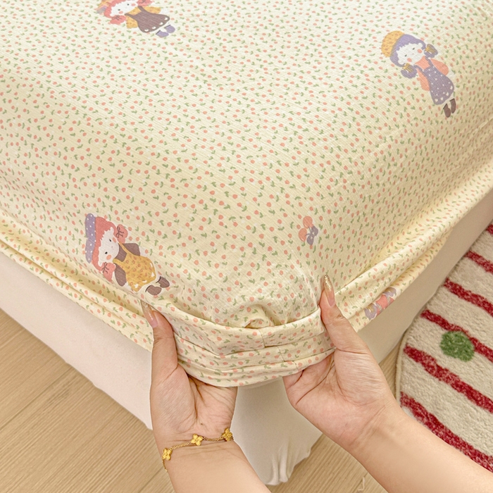 91家纺网 家纺一手货源 找家纺 温眠家纺 2025新款高克重云感双层纱床笠三件套学生床二件套床笠单品 双层纱床笠-田野女孩