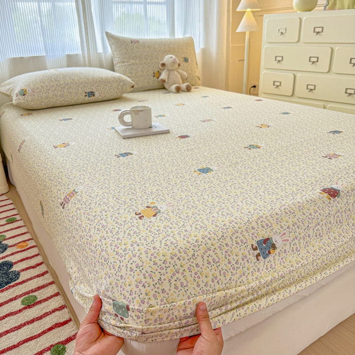 91家纺网 家纺一手货源 找家纺 温眠家纺 2025新款高克重云感双层纱床笠三件套学生床二件套床笠单品 双层纱床笠-田野兔