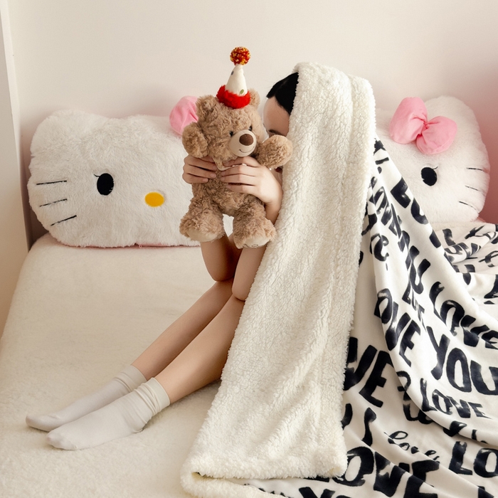 91家纺网 家纺一手货源 找家纺 温眠家纺 2025新款ins羊羔绒牛奶绒可被套休闲毯单被套-毯子图 羊-情话