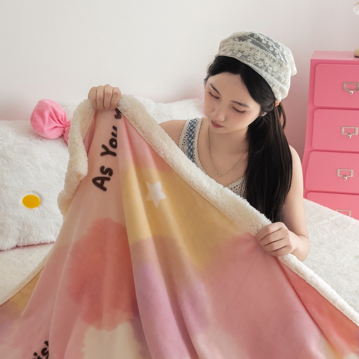 91家纺网 家纺一手货源 找家纺 温眠家纺 2025新款ins羊羔绒牛奶绒可被套休闲毯单被套-毯子图 羊-梦境