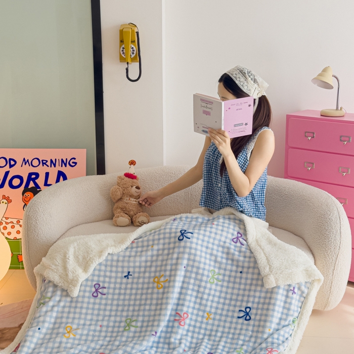 91家纺网 家纺一手货源 找家纺 温眠家纺 2025新款ins羊羔绒牛奶绒可被套休闲毯单被套-毯子图 羊-彩色物语蓝