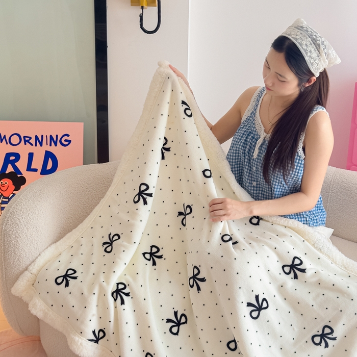 91家纺网 家纺一手货源 找家纺 温眠家纺 2025新款ins羊羔绒牛奶绒可被套休闲毯单被套-毯子图 羊-慢时光