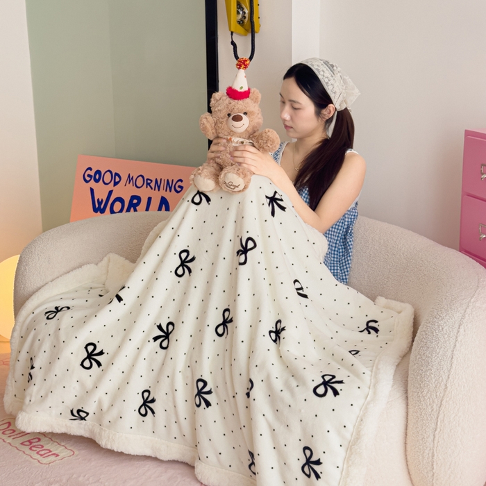 91家纺网 家纺一手货源 找家纺 温眠家纺 2025新款ins羊羔绒牛奶绒可被套休闲毯单被套-毯子图 羊-慢时光