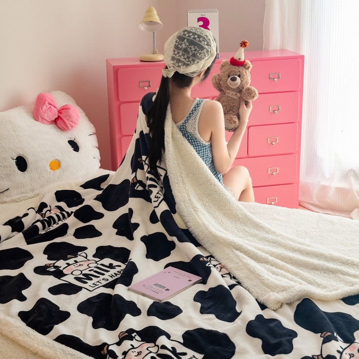 91家纺网 家纺一手货源 找家纺 温眠家纺 2025新款ins羊羔绒牛奶绒可被套休闲毯单被套-毯子图 羊-奶牛