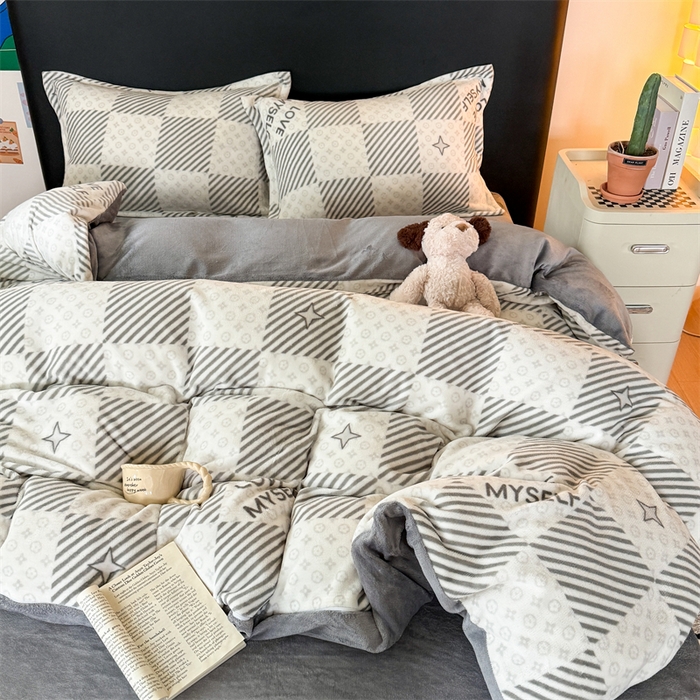 91家纺网 家纺一手货源 找家纺 （总）温眠家纺 2025新款加厚牛奶绒四件套跑量款