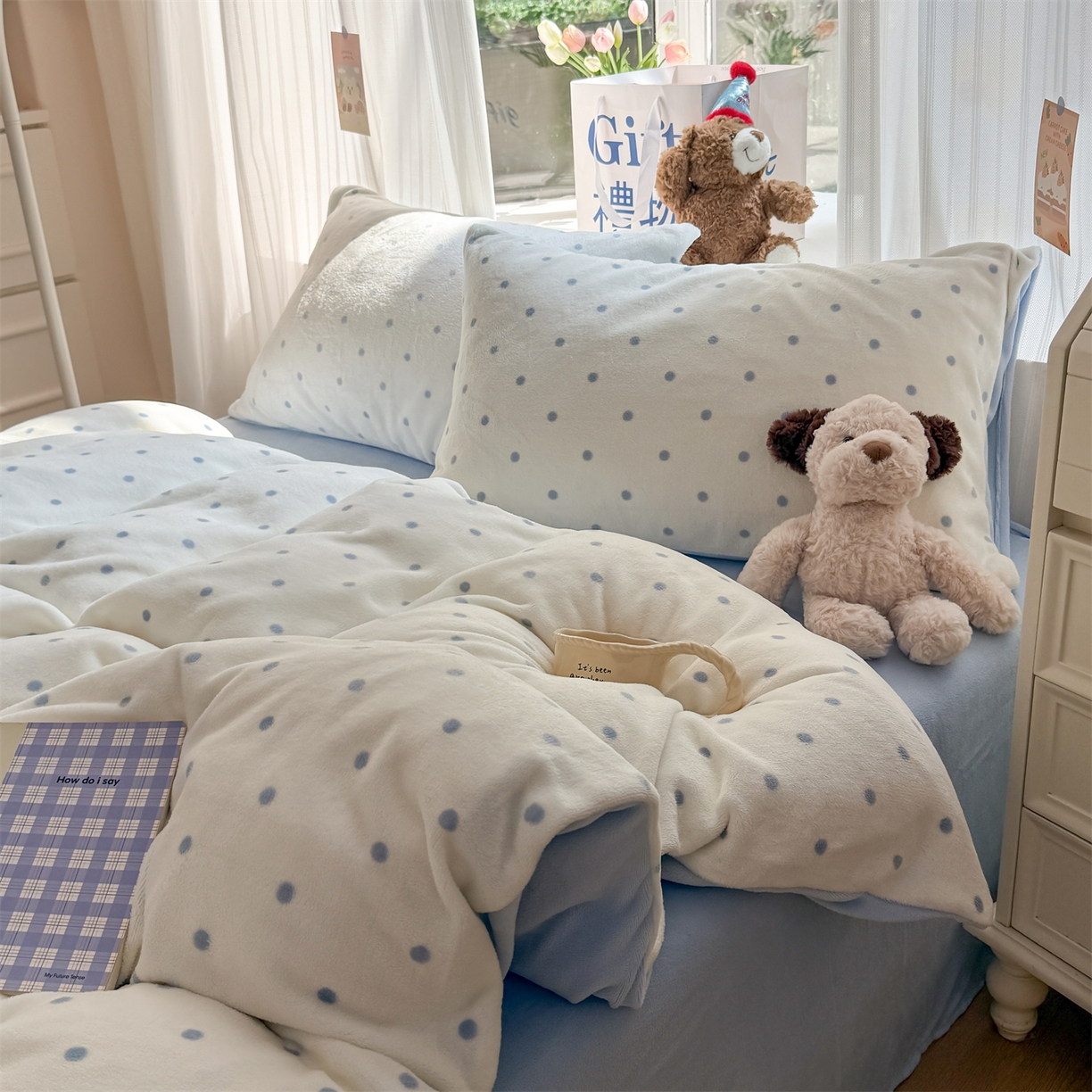 91家纺网 家纺一手货源 找家纺 温眠家纺 2025新款全工艺200克牛奶绒印花四件套 简约天蓝