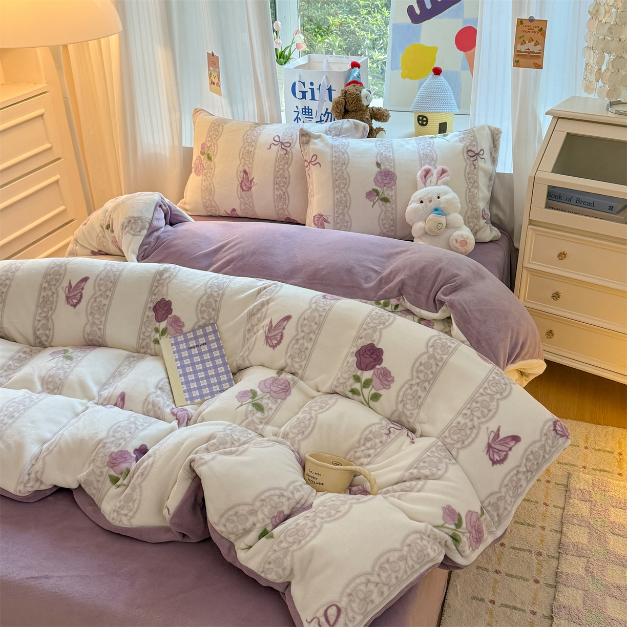 91家纺网 家纺一手货源 找家纺 温眠家纺 2025新款全工艺200克牛奶绒印花四件套 紫藤花语