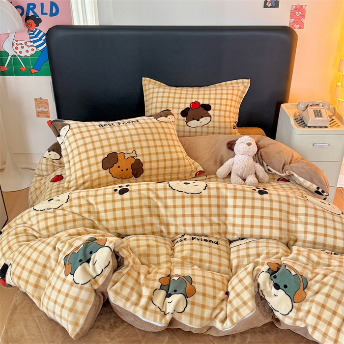 91家纺网 家纺一手货源 找家纺 温眠家纺 2025新款加厚牛奶绒四件套跑量款 班尼家族