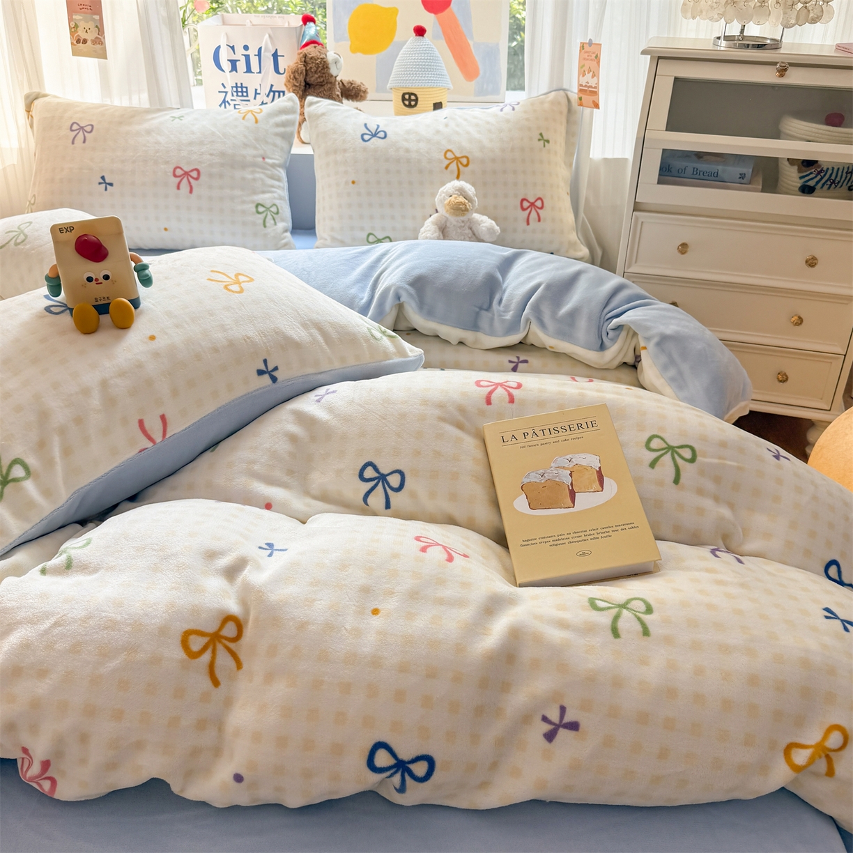 91家纺网 家纺一手货源 找家纺 温眠家纺 2025新款全工艺200克牛奶绒印花四件套 彩色物语黄