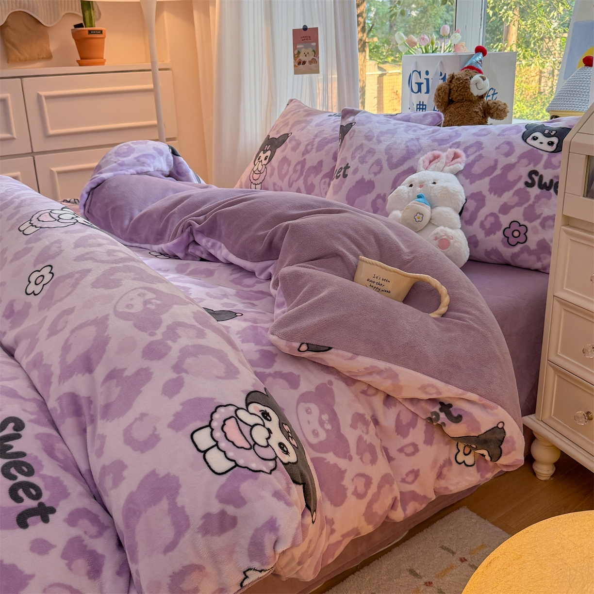 91家纺网 家纺一手货源 找家纺 温眠家纺 2025新款全工艺200克牛奶绒印花四件套 淘气