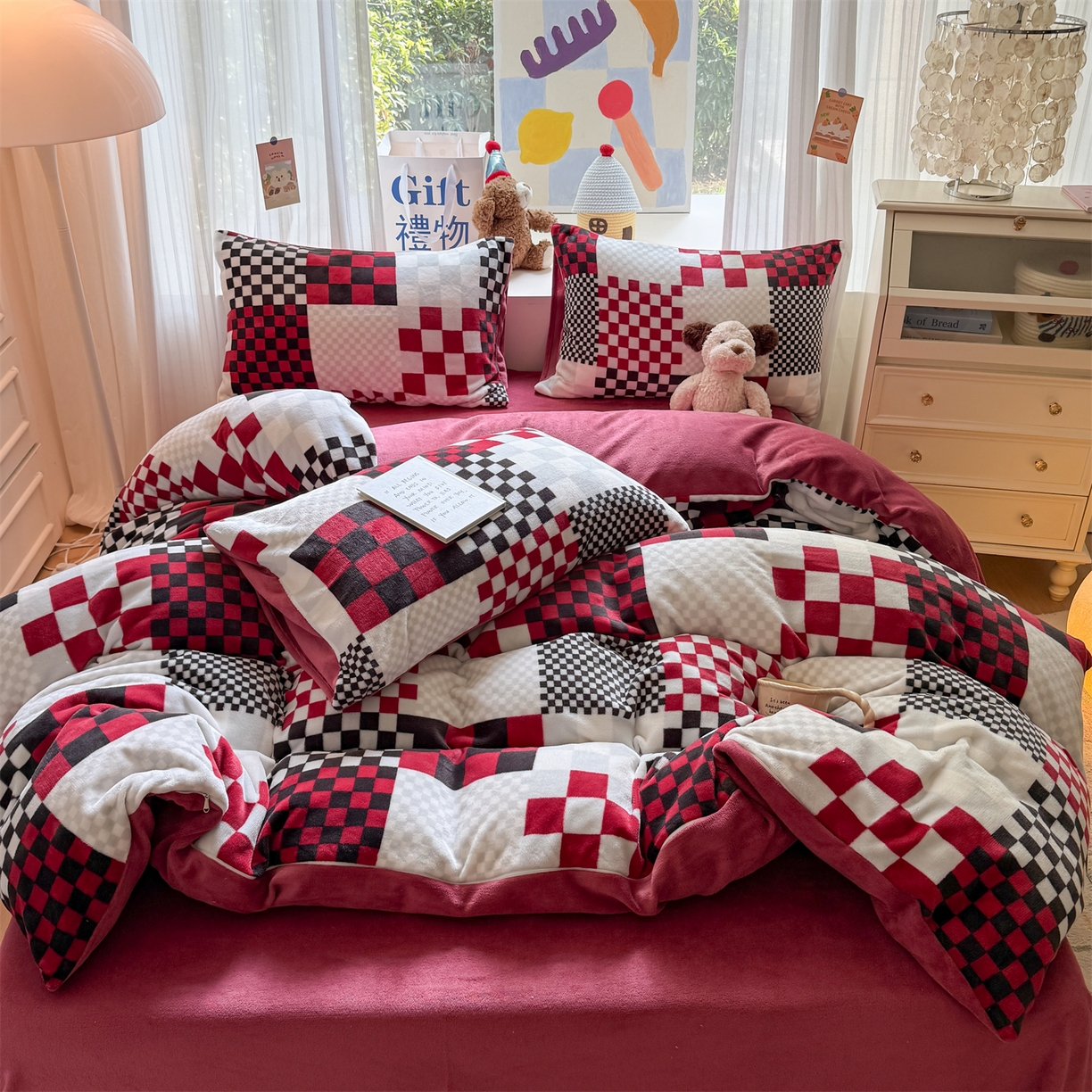 91家纺网 家纺一手货源 找家纺 温眠家纺 2025新款全工艺200克牛奶绒印花四件套 迷格