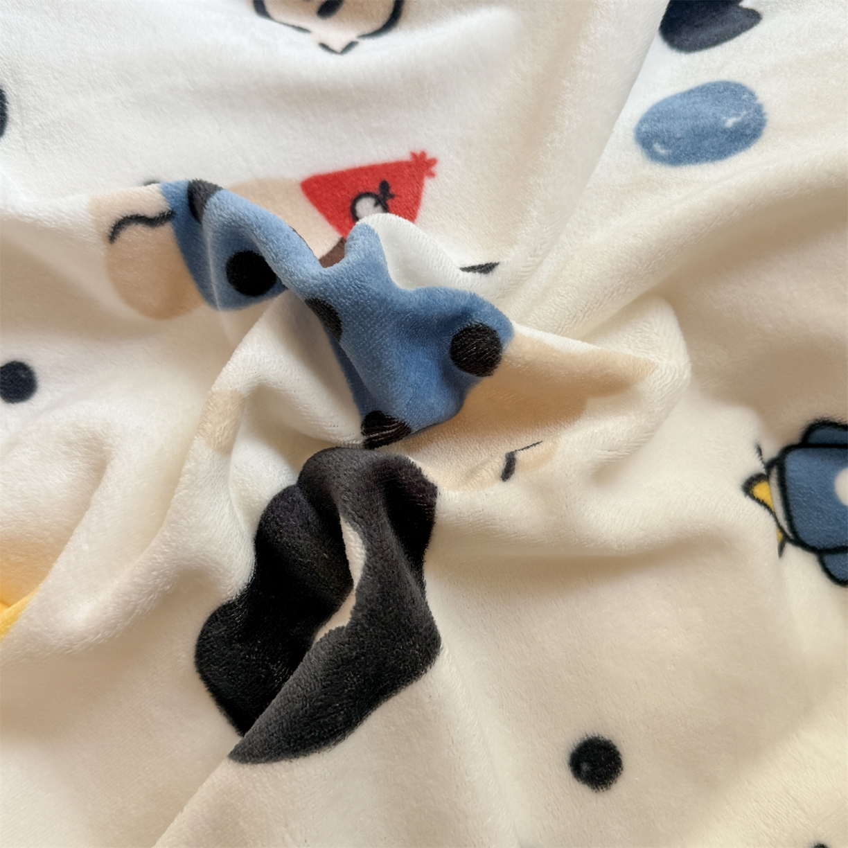 91家纺网 家纺一手货源 找家纺 温眠家纺 2025新款全工艺200克牛奶绒印花四件套 童话