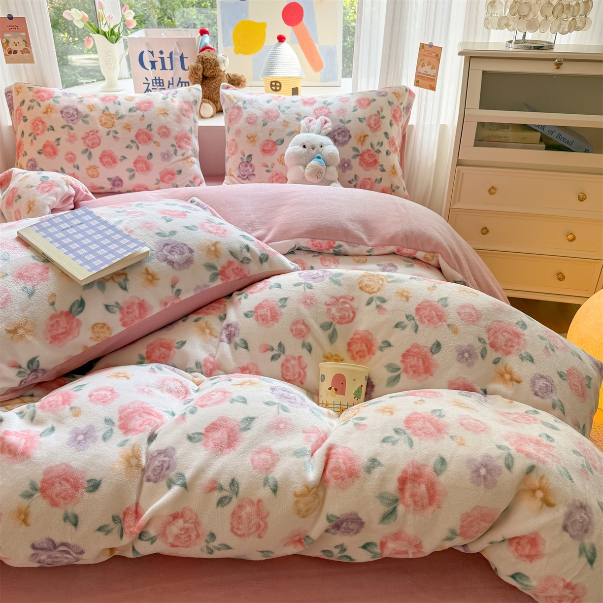 91家纺网 家纺一手货源 找家纺 温眠家纺 2025新款全工艺200克牛奶绒印花四件套 花镜