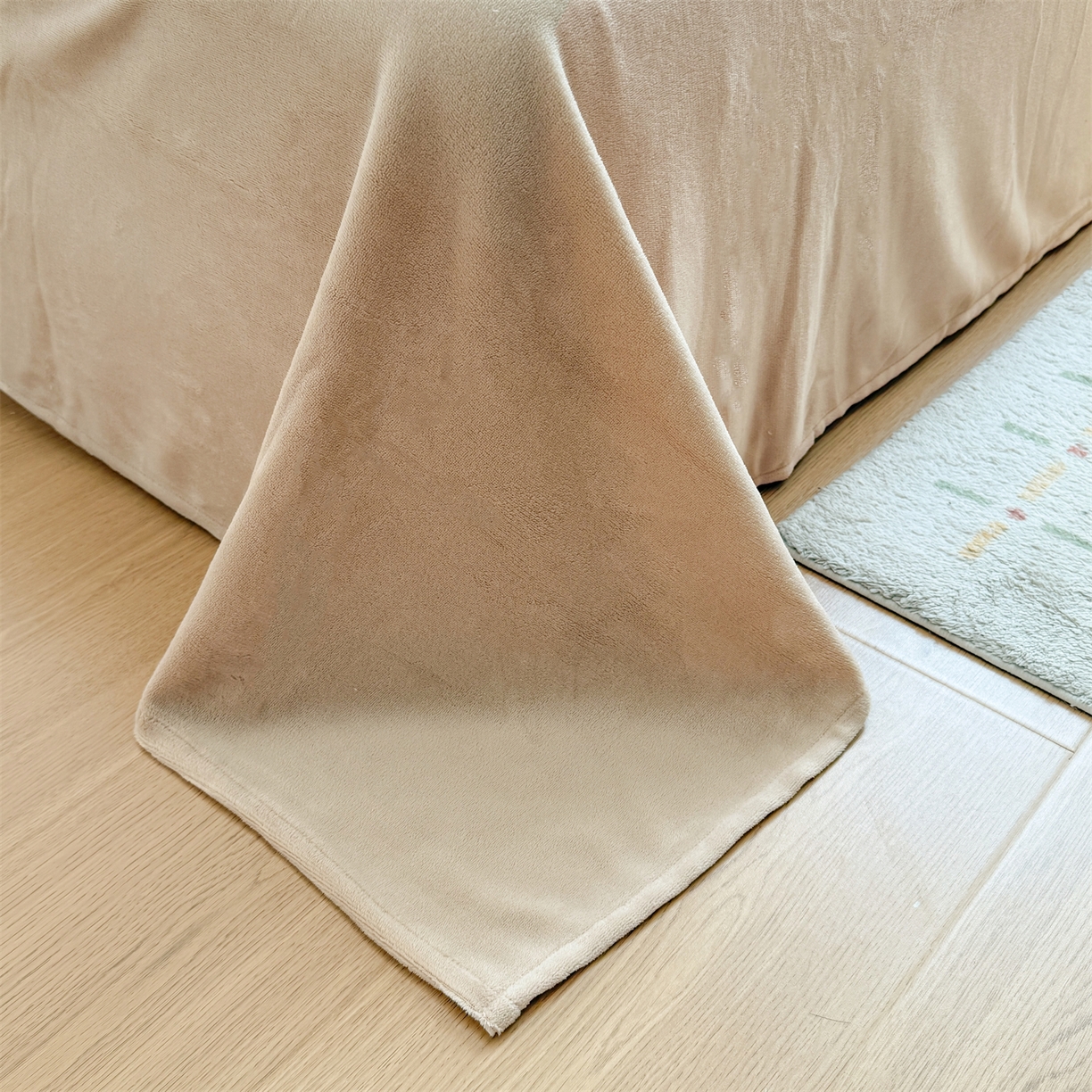 91家纺网 家纺一手货源 找家纺 温眠家纺 2025新款全工艺200克牛奶绒印花四件套 巴迪狗