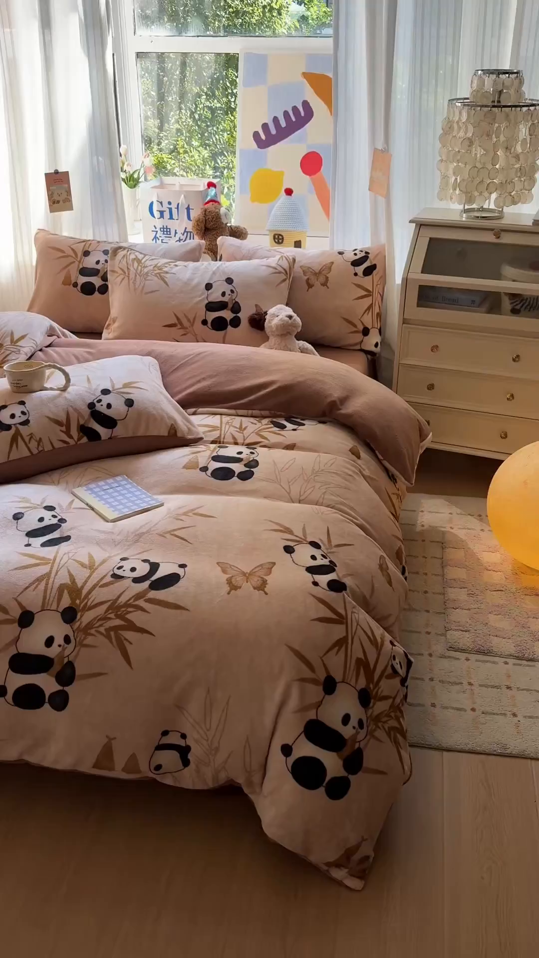 91家纺网 家纺一手货源 找家纺 温眠家纺 2025新款全工艺200克牛奶绒印花四件套 竹子熊猫