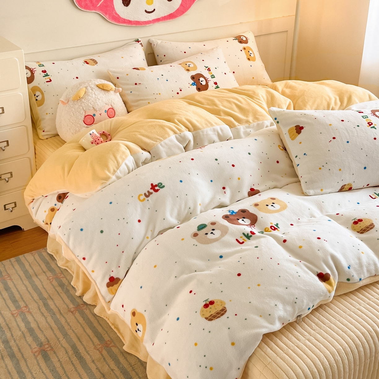 91家纺网 家纺一手货源 找家纺 （总）摩妮卡 2025新款牛奶绒印花夹棉床盖印花四件套