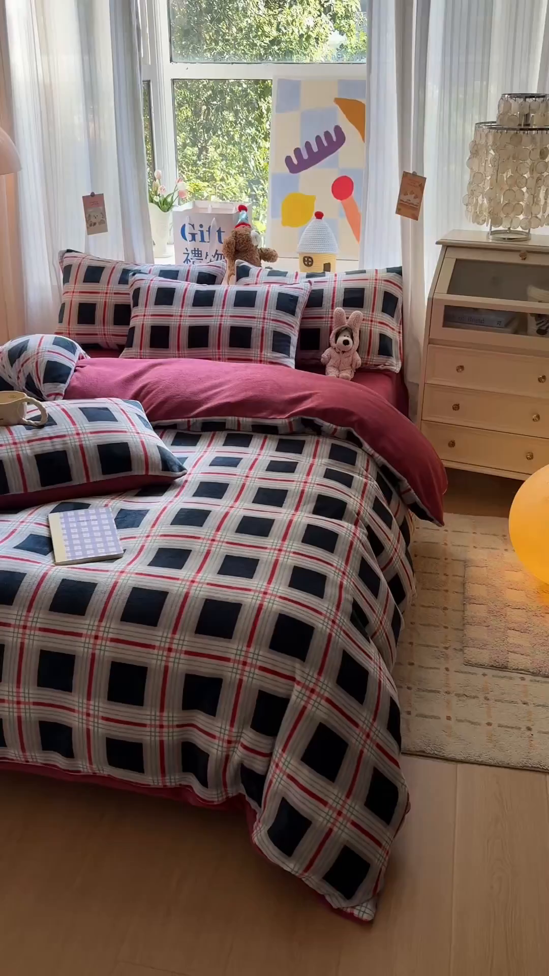 91家纺网 家纺一手货源 找家纺 温眠家纺 2025新款全工艺200克牛奶绒印花四件套 马德里