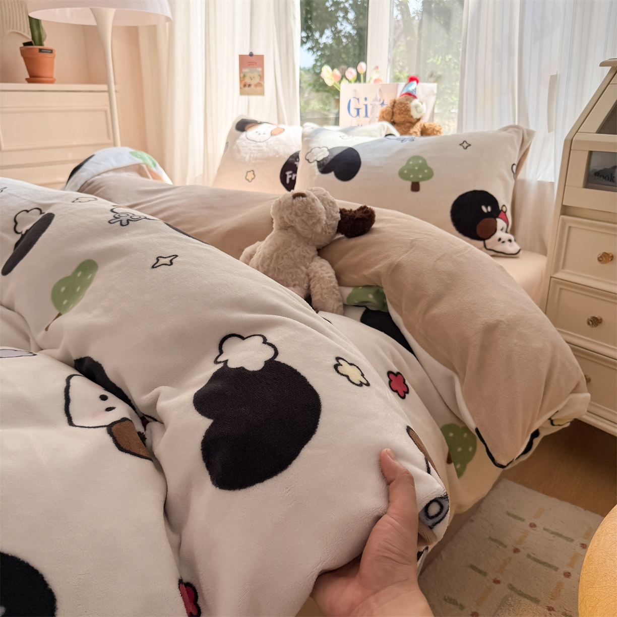 91家纺网 家纺一手货源 找家纺 （总）温眠家纺 2025新款全工艺200克牛奶绒印花四件套