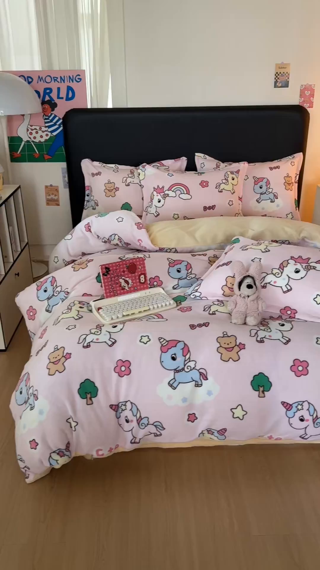 91家纺网 家纺一手货源 找家纺 温眠家纺 2025新款加厚牛奶绒四件套跑量款 彩虹宝丽