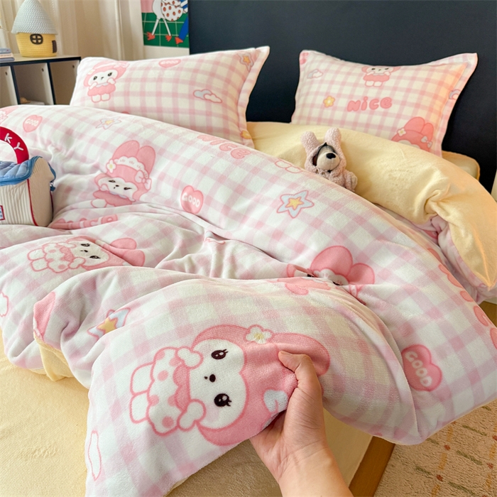 91家纺网 家纺一手货源 找家纺 温眠家纺 2025新款加厚牛奶绒四件套跑量款 格子小美