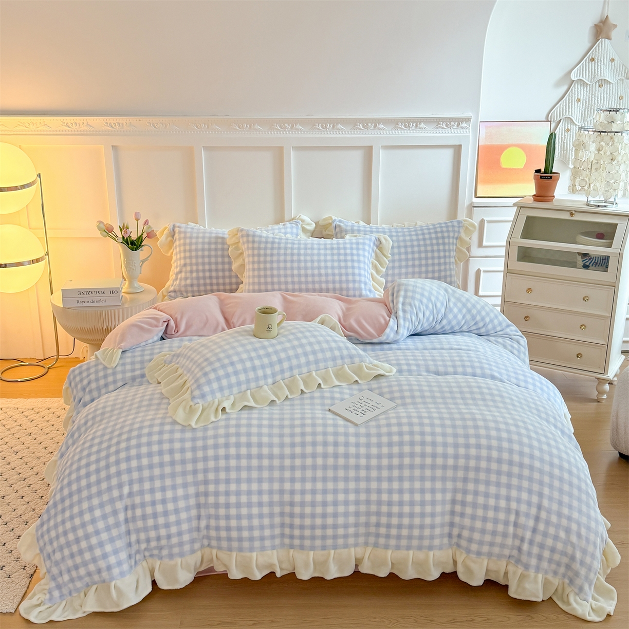 91家纺网 家纺一手货源 找家纺 （总）温眠家纺 2025新款200g全工艺牛奶绒花边款四件套吊边床单