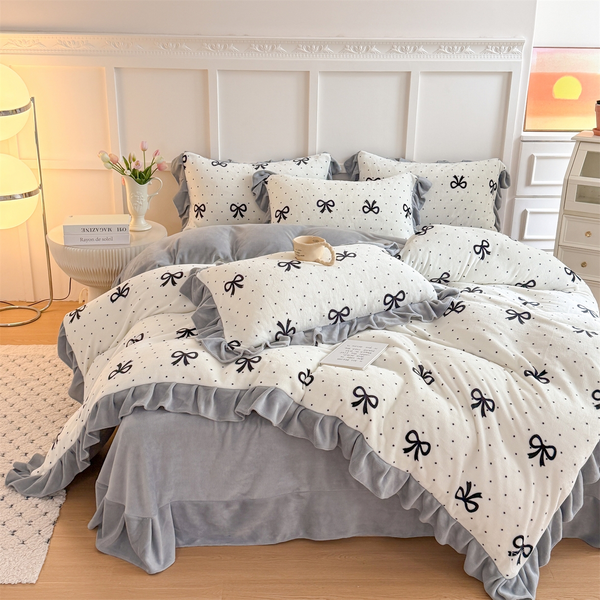 91家纺网 家纺一手货源 找家纺 温眠家纺 2025新款200g全工艺牛奶绒花边款四件套吊边床单 简单格调