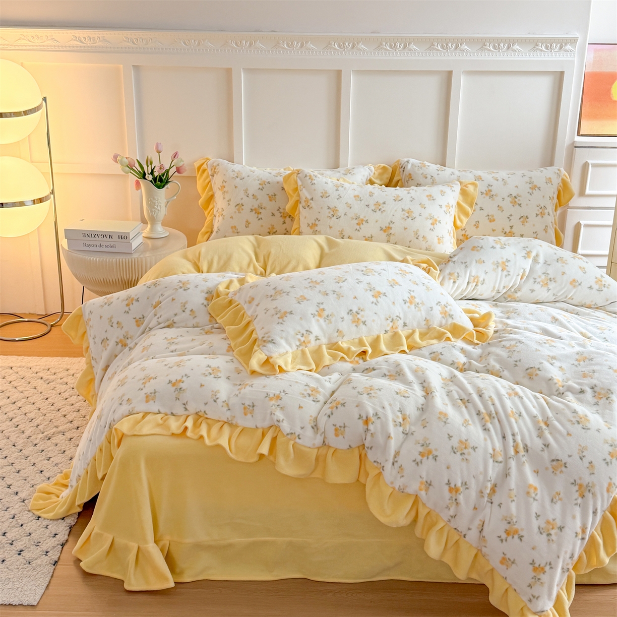 91家纺网 家纺一手货源 找家纺 温眠家纺 2025新款200g全工艺牛奶绒花边款四件套吊边床单 小黄花