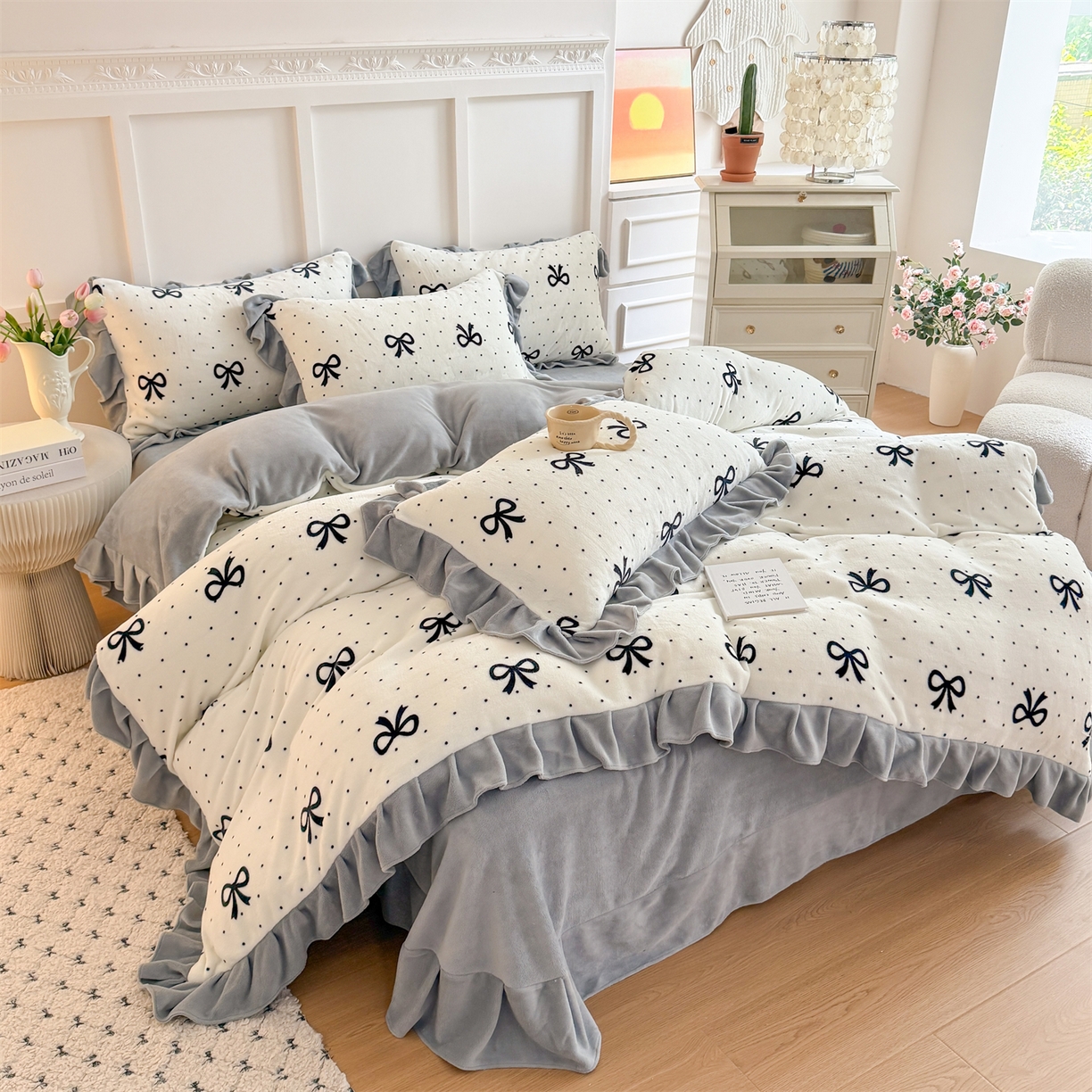 91家纺网 家纺一手货源 找家纺 温眠家纺 2025新款200g全工艺牛奶绒花边款四件套吊边床单 简单格调