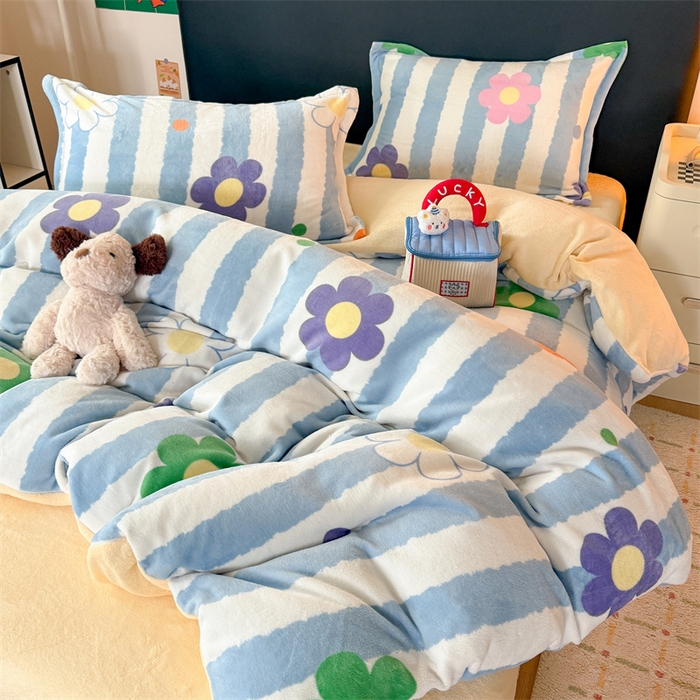 91家纺网 家纺一手货源 找家纺 温眠家纺 2025新款加厚牛奶绒四件套跑量款 花田初夏