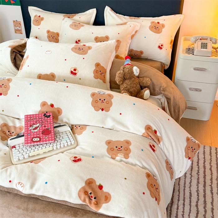 91家纺网 家纺一手货源 找家纺 温眠家纺 2025新款加厚牛奶绒四件套跑量款 卡贝拉