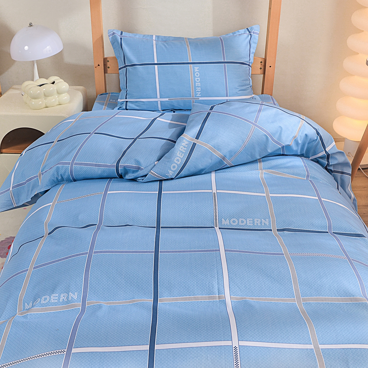 91家纺网 家纺一手货源 找家纺 （总）小雨家纺 2026新款13372宿舍纯棉40支印花三件套