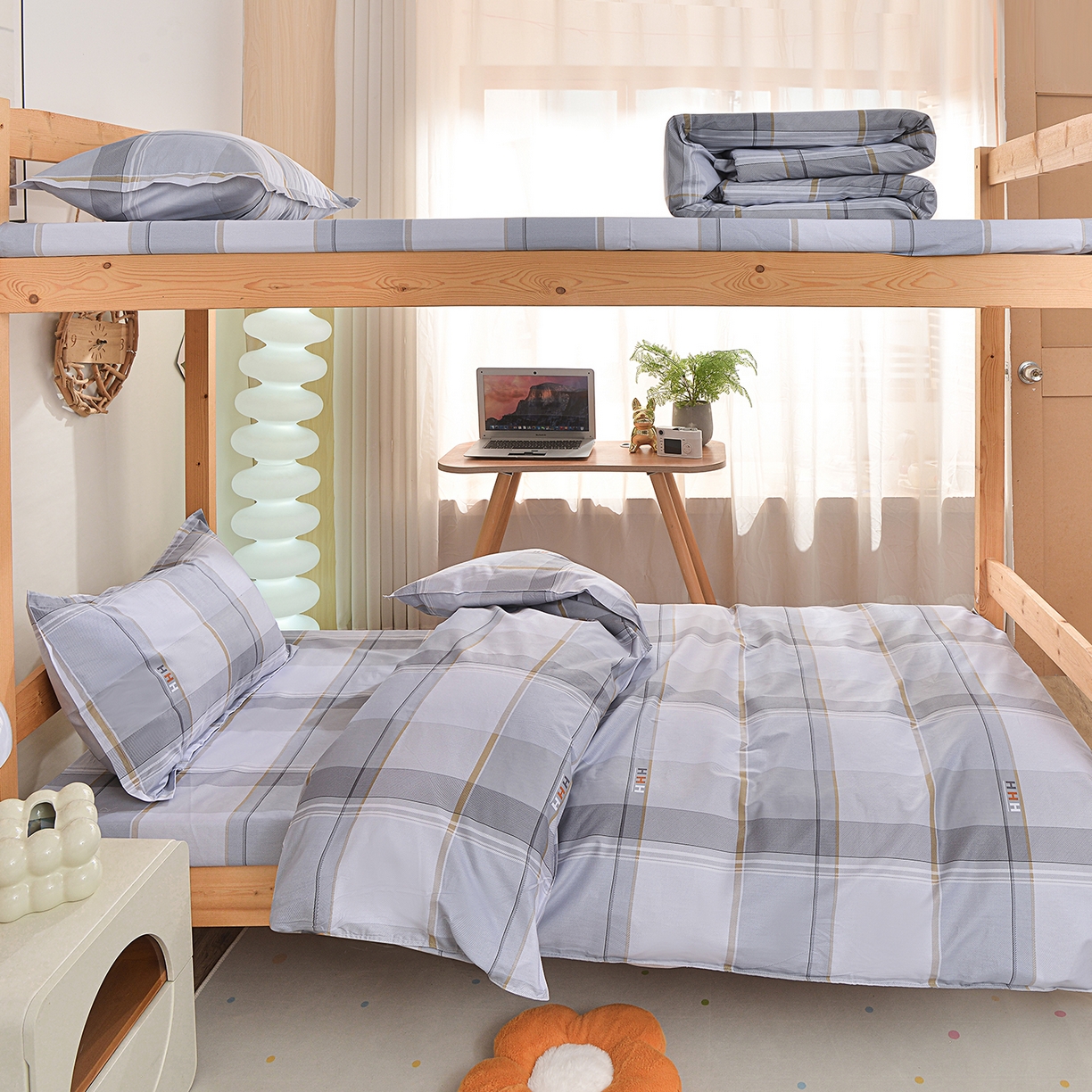 91家纺网 家纺一手货源 找家纺 （总）小雨家纺 2026新款13372宿舍纯棉40支印花三件套