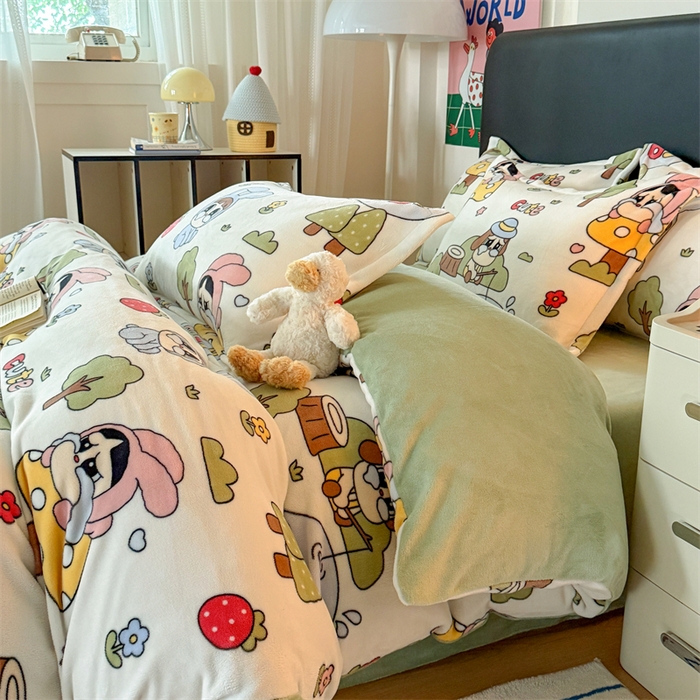 91家纺网 家纺一手货源 找家纺 温眠家纺 2025新款加厚牛奶绒四件套跑量款 森林小屋