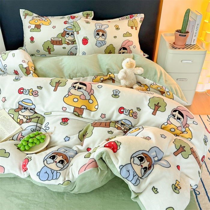 91家纺网 家纺一手货源 找家纺 温眠家纺 2025新款加厚牛奶绒四件套跑量款 森林小屋