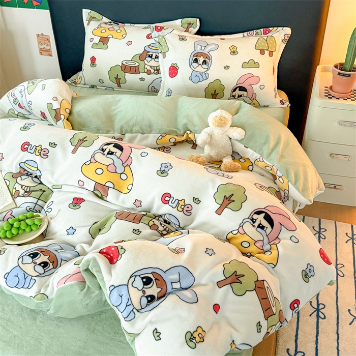 91家纺网 家纺一手货源 找家纺 温眠家纺 2025新款加厚牛奶绒四件套跑量款 森林小屋