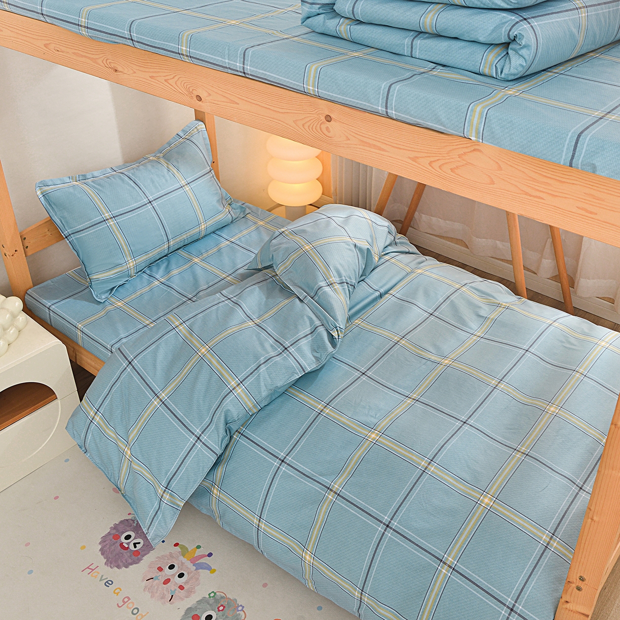 91家纺网 家纺一手货源 找家纺 小雨家纺 2026新款13372宿舍纯棉40支印花三件套 定格-绿