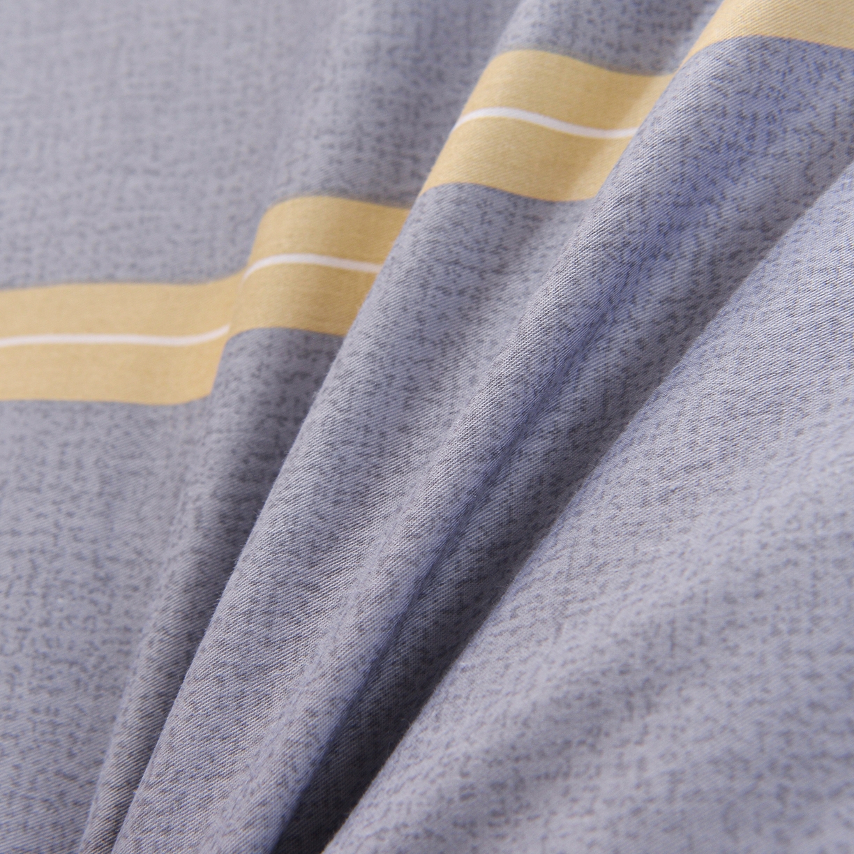 91家纺网 家纺一手货源 找家纺 小雨家纺 2026新款13372宿舍纯棉40支印花三件套 哈尼-灰