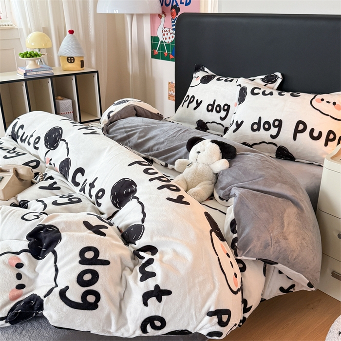 91家纺网 家纺一手货源 找家纺 温眠家纺 2025新款加厚牛奶绒四件套跑量款 线条狗