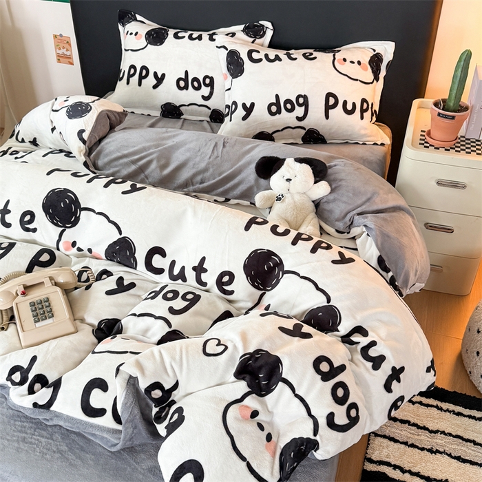 91家纺网 家纺一手货源 找家纺 温眠家纺 2025新款加厚牛奶绒四件套跑量款 线条狗