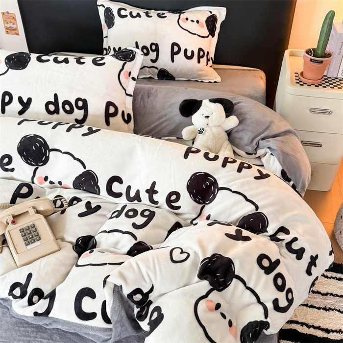 91家纺网 家纺一手货源 找家纺 温眠家纺 2025新款加厚牛奶绒四件套跑量款 线条狗