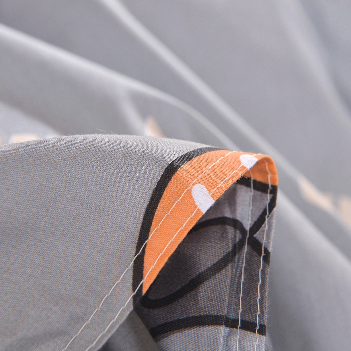 91家纺网 家纺一手货源 找家纺 小雨家纺 2026新款13372宿舍纯棉40支印花三件套 海洋森林-灰