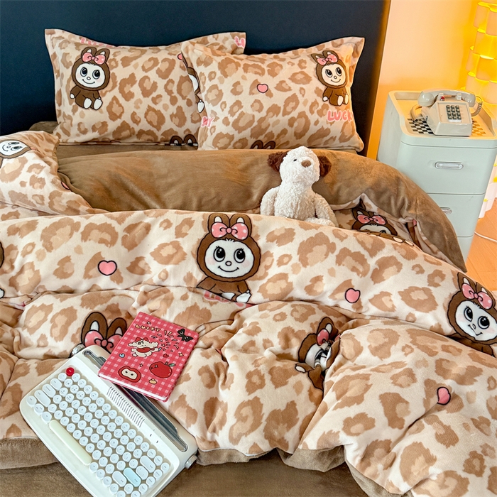 91家纺网 家纺一手货源 找家纺 温眠家纺 2025新款加厚牛奶绒四件套跑量款 幸运布布