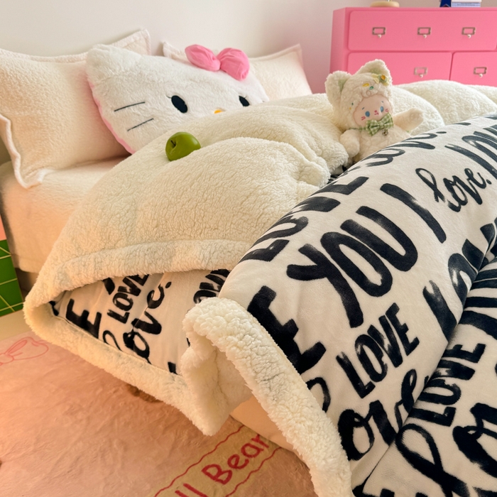 91家纺网 家纺一手货源 找家纺 温眠家纺 2025新款ins羊羔绒牛奶绒可被套休闲毯单被套-被套图 羊-情话