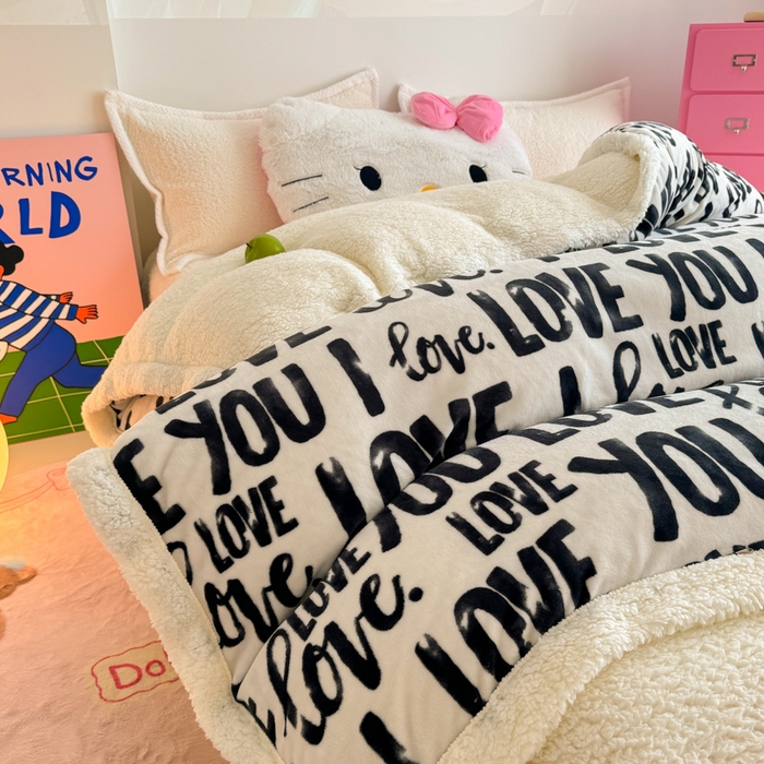 91家纺网 家纺一手货源 找家纺 温眠家纺 2025新款ins羊羔绒牛奶绒可被套休闲毯单被套-被套图 羊-情话