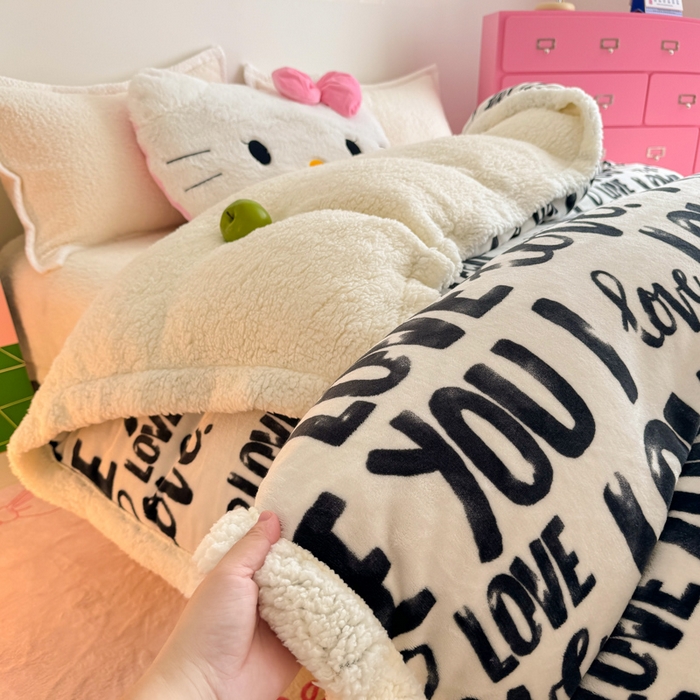 91家纺网 家纺一手货源 找家纺 温眠家纺 2025新款ins羊羔绒牛奶绒可被套休闲毯单被套-被套图 羊-情话