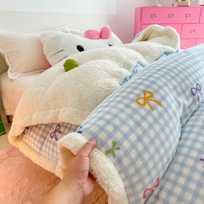 91家纺网 家纺一手货源 找家纺 温眠家纺 2025新款ins羊羔绒牛奶绒可被套休闲毯单被套-被套图 羊-彩色物语蓝