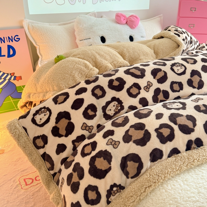 91家纺网 家纺一手货源 找家纺 温眠家纺 2025新款ins羊羔绒牛奶绒可被套休闲毯单被套-被套图 羊-豹纹公主